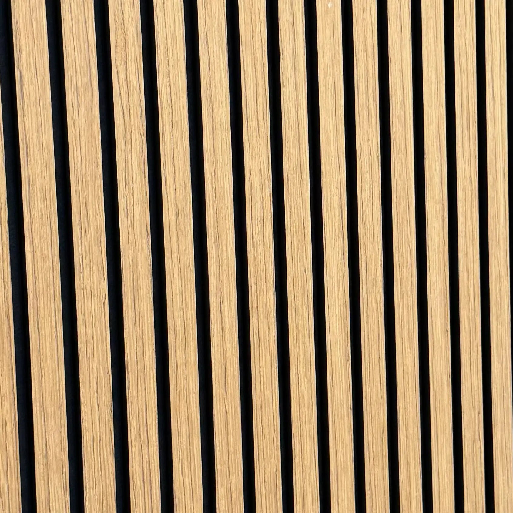 Akustikpaneele Teak "Herbstgold" | Dreiseitig Echtholzfurnier